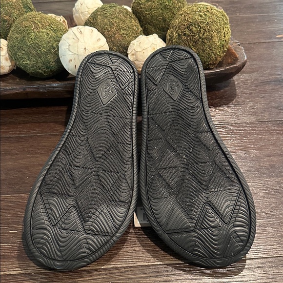 Chaco Chillo Slides NWT main image 5